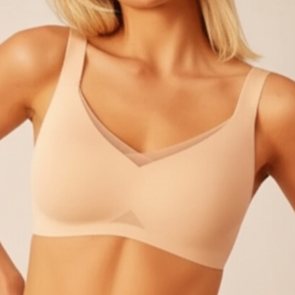 Honeylove Nude V-Neck Seamless Wireless Bra - Light Nude